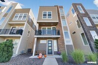 Building Photo - 15609 E Broncos Pl