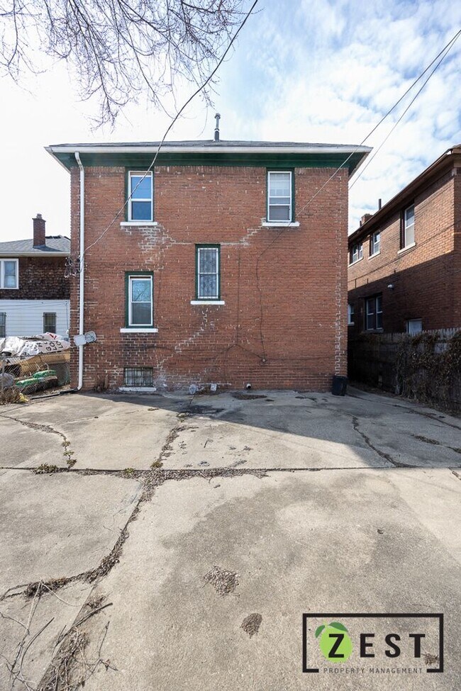 Building Photo - 12120 Stoepel St