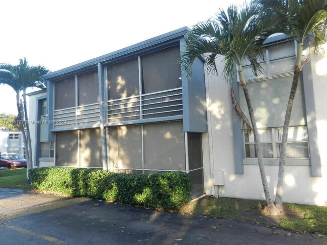 Building Photo - 8782 SW 12th St