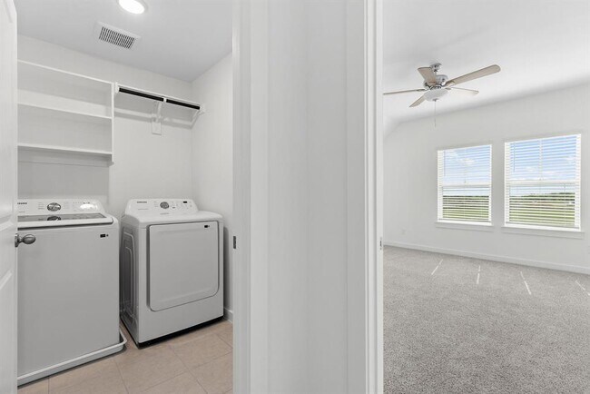 Building Photo - 120 Hartson Dr