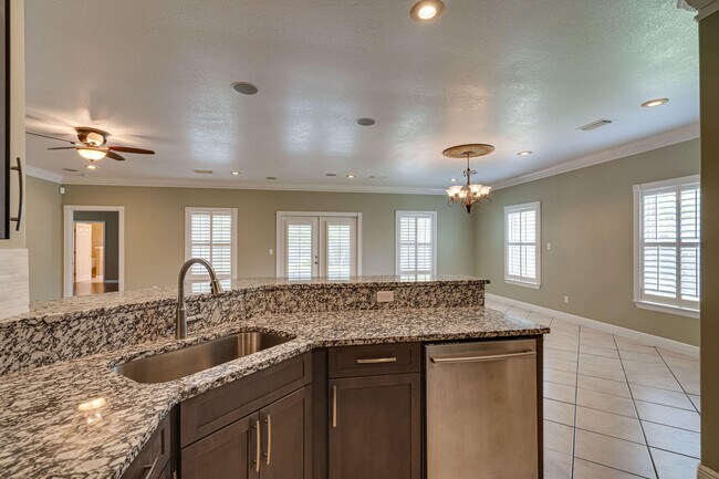 Building Photo - 3822 Indigo Cir