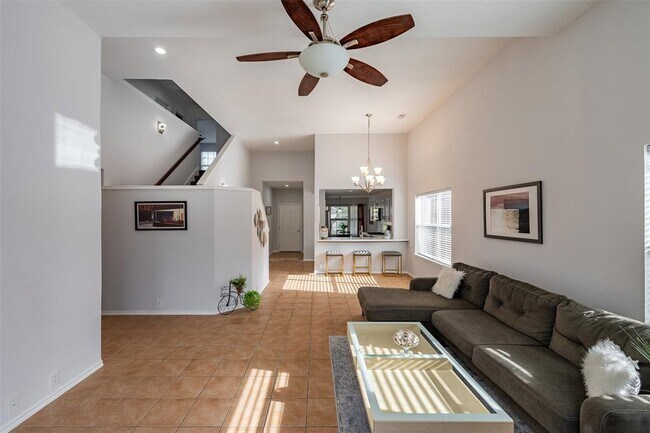 Building Photo - 20018 Larkspur Landing