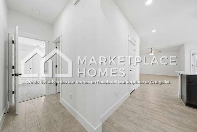 Building Photo - 10812 S 274th E Ave