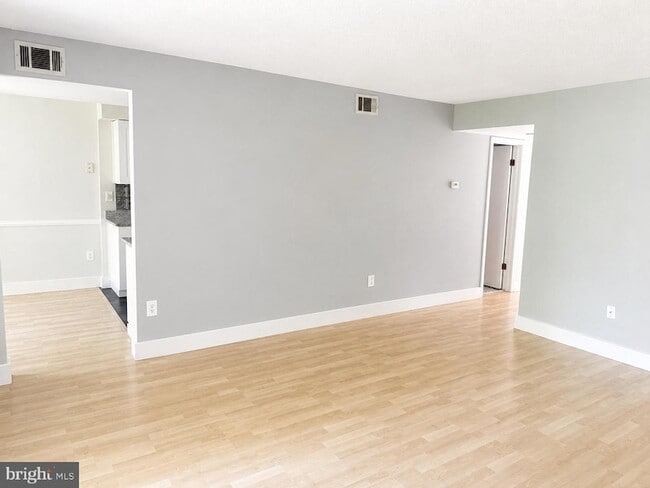 Building Photo - 20208 Shipley Terrace