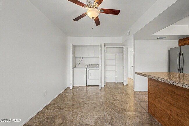 Building Photo - 8510 E Montebello Ave