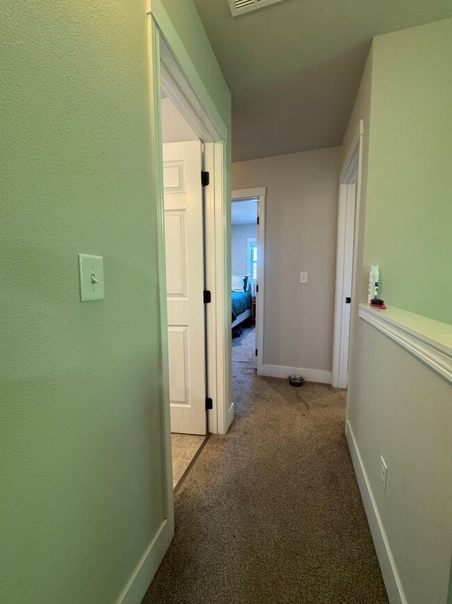 Building Photo - 3-Bed, 3-Bath Home for Lease w/ Rooftop De...