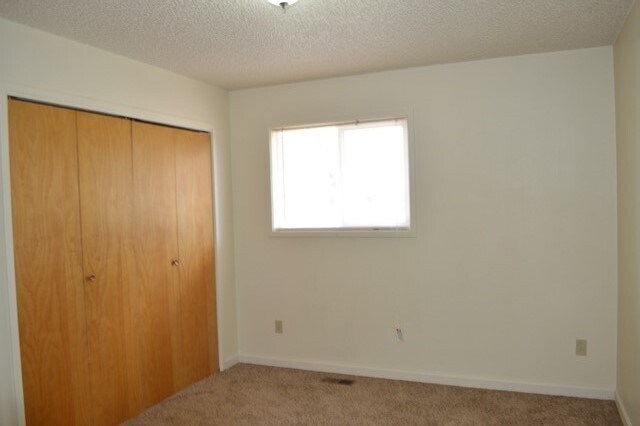 Building Photo - 5505 Sturdivant Ave