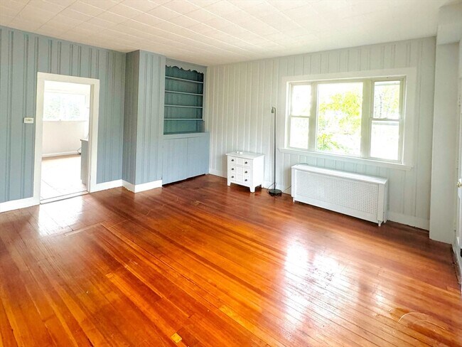 Building Photo - 1-3 Nelson St