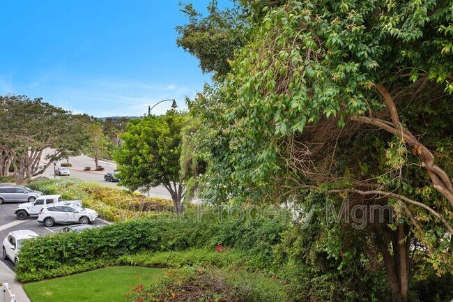 Building Photo - 6907 Quail Pl