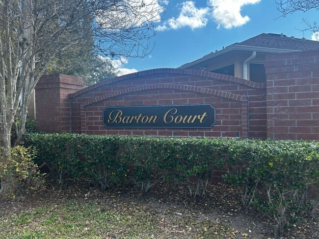 Building Photo - 1711 Barton Towne Cir