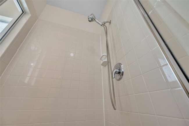 Building Photo - 2614 Shady Acres Ct