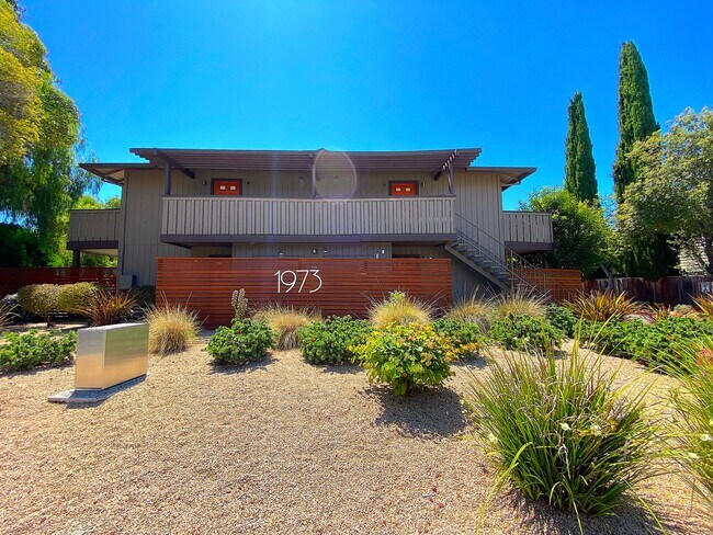 Building Photo - 1973 San Luis Ave