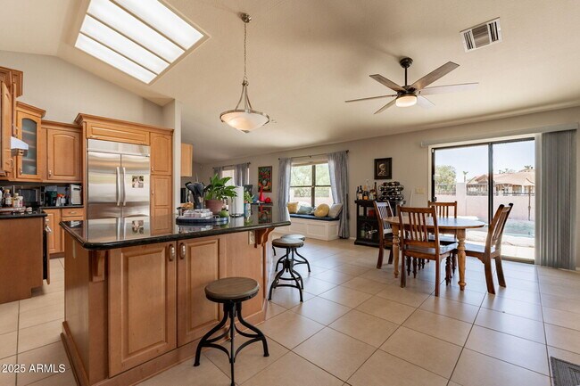 Building Photo - 3829 E Ahwatukee Dr