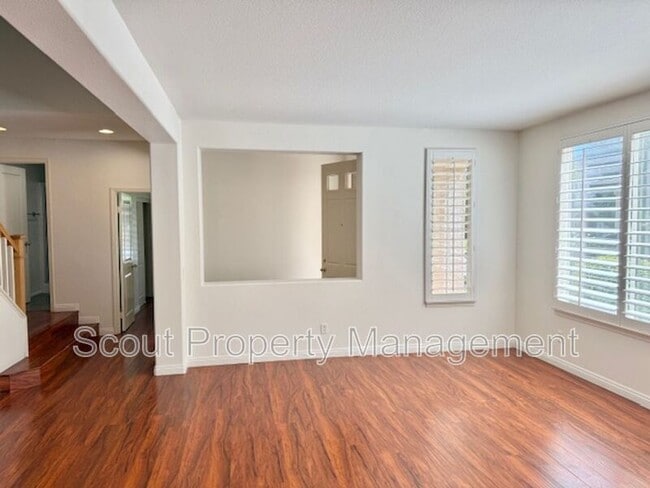 Building Photo - 39877 Worthington Pl