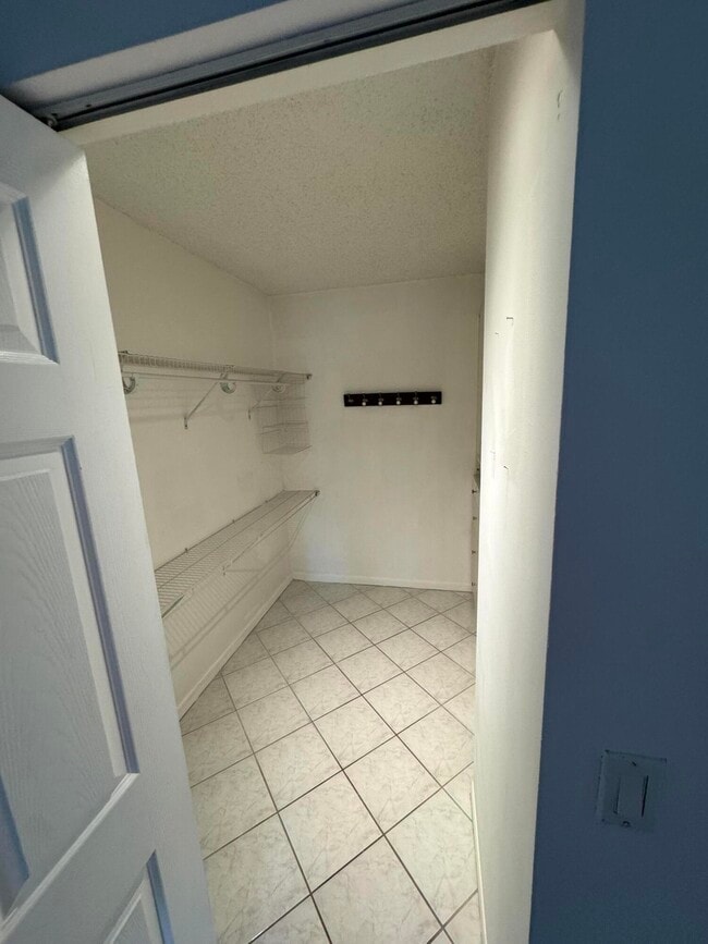 Building Photo - 603 Sea Pine Way