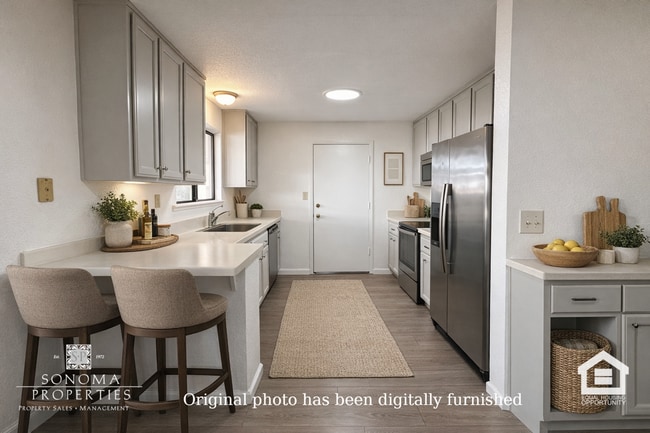 Building Photo - 2BD/2BA Duplex, Close to Downtown Sonoma!