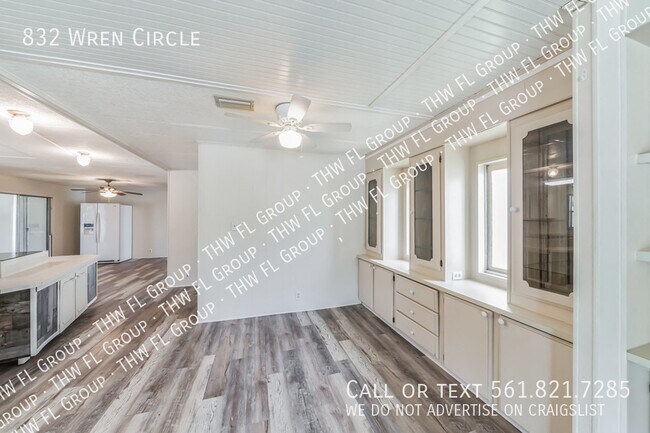 Building Photo - 832 Wren Cir