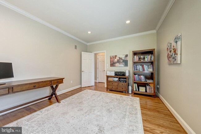 Building Photo - 1854 Valley Wood Rd