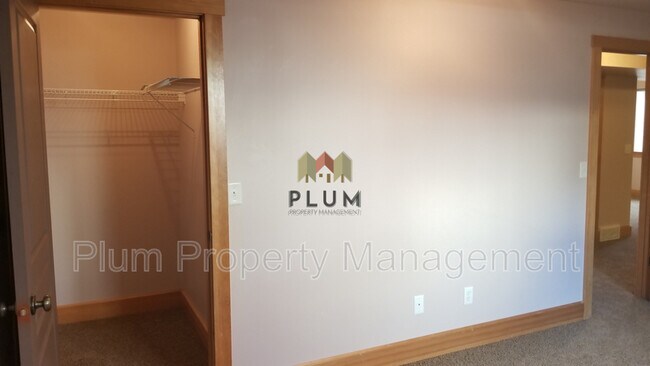 Building Photo - 2726 O'Shaughnesy St