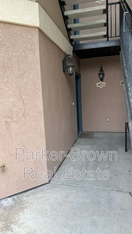 Building Photo - 1249 W 110 N