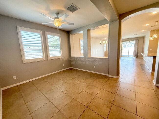 Building Photo - 15170 W Pierce St