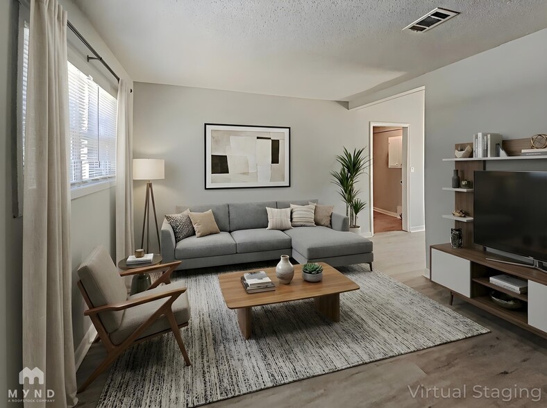 Building Photo - 8989 Leaf Ln