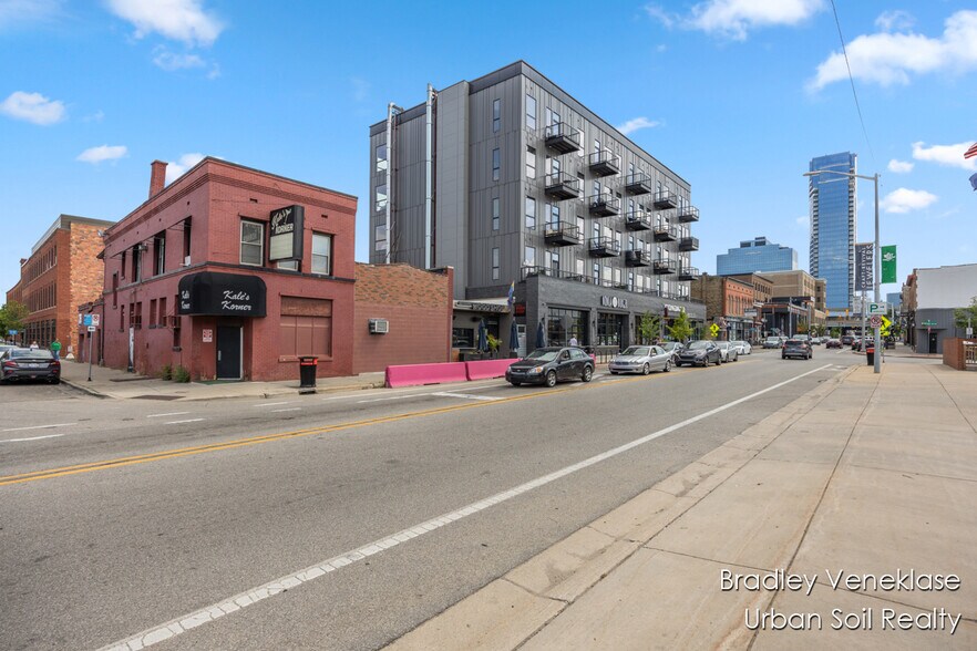 Primary Photo - 511 Bridge St NW