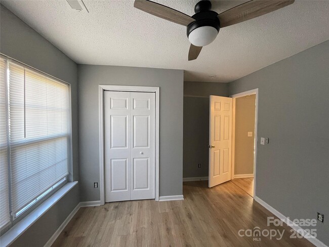 Building Photo - 1755 Rosewell Dr