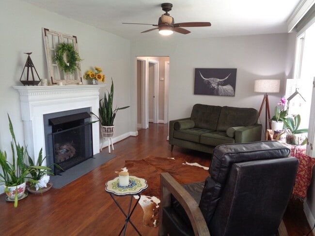 Building Photo - Charming Ardmore Home