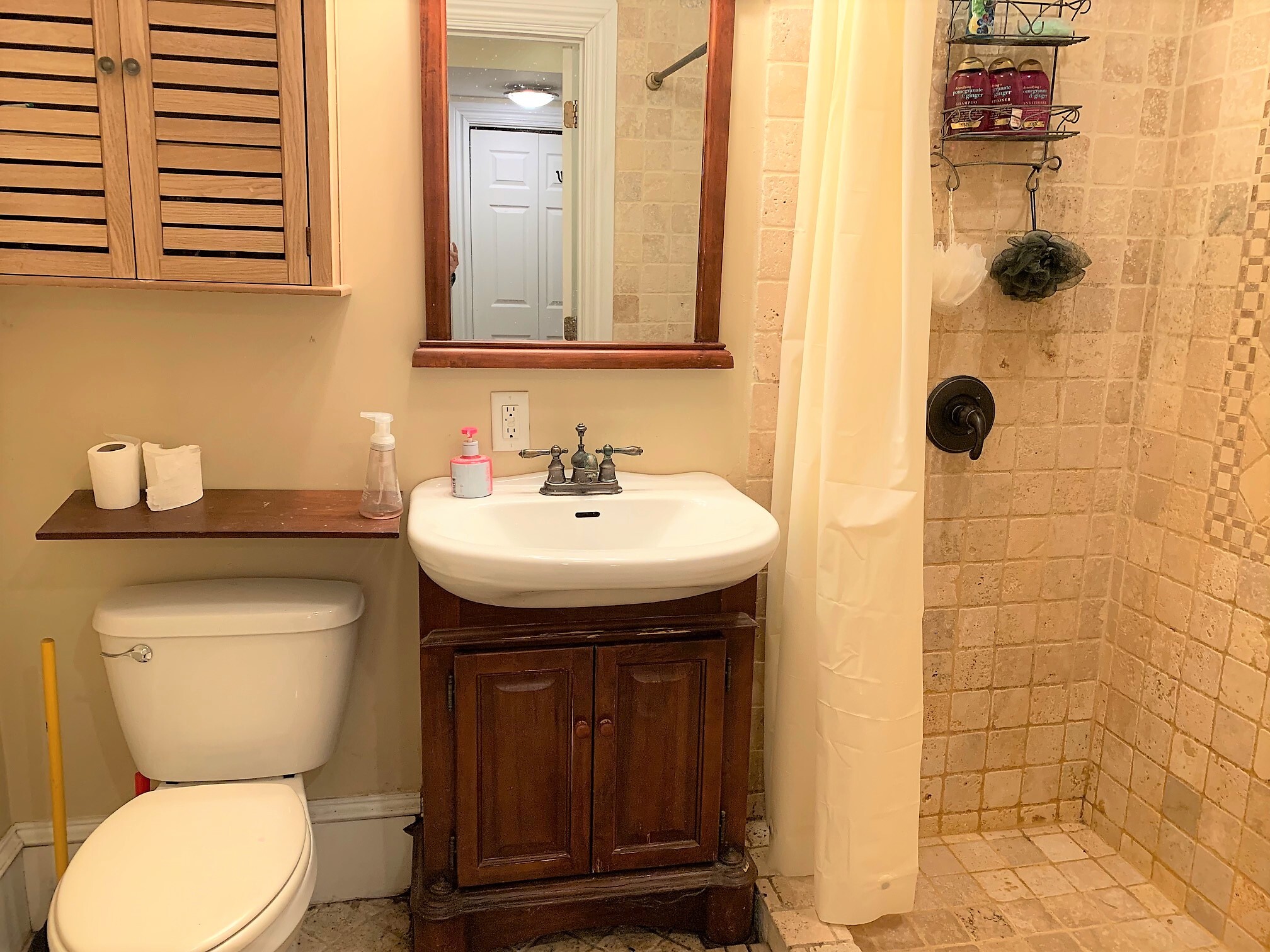 Building Photo - 21 Worthington St