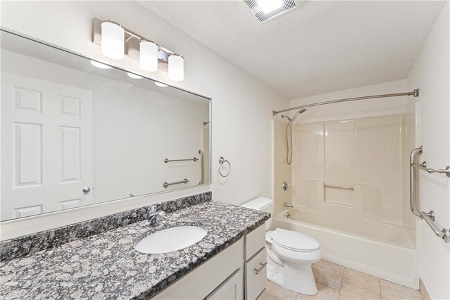 Building Photo - 30 Argyle Ave