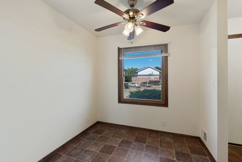 Building Photo - 8041 W Crawford Ave