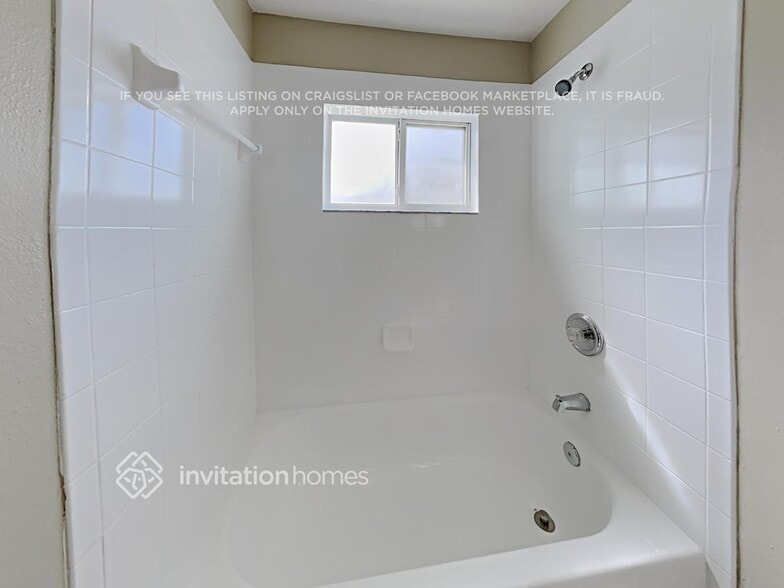 Building Photo - 2730 Buckhorn Preserve Blvd