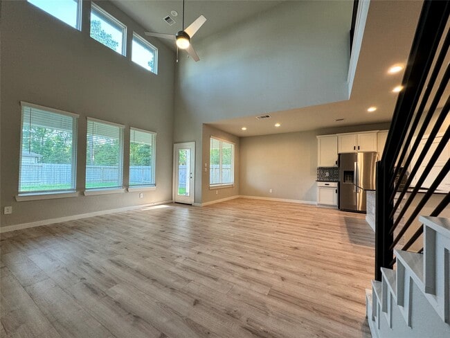 Building Photo - 10213 Prairie Creek Ln