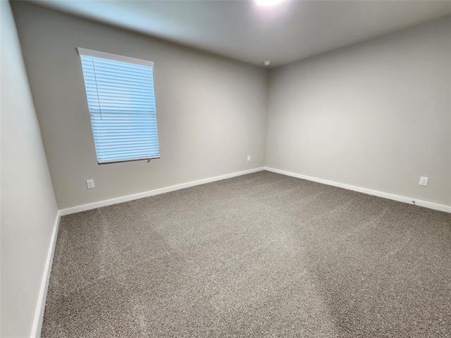 Building Photo - 607 Whispering Winds Trl