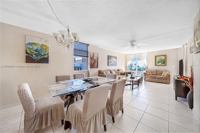 Building Photo - 1600 S Ocean Dr