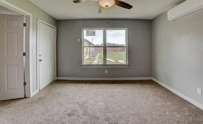 Building Photo - 42nd West Apartments