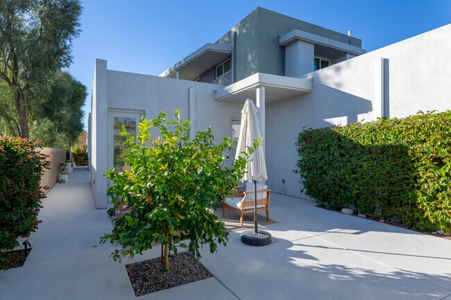 Building Photo - 4962 Frey Way