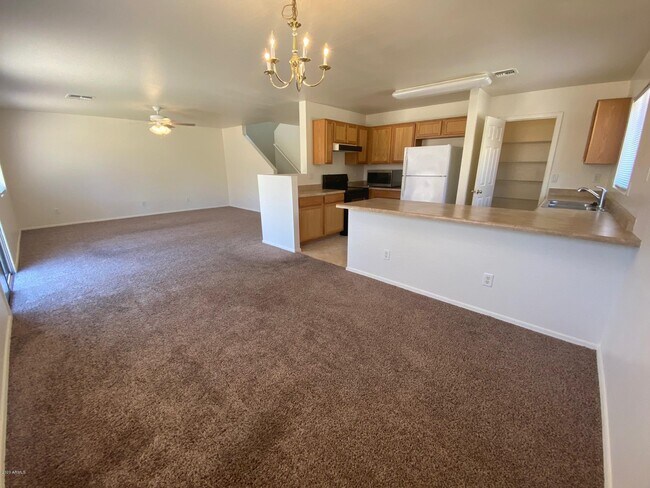 Building Photo - 12360 W Heatherbrae Dr