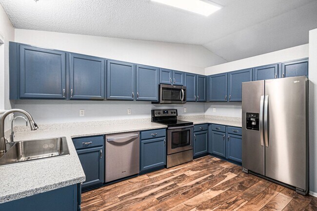 Building Photo - 11316 Rodeo Cir