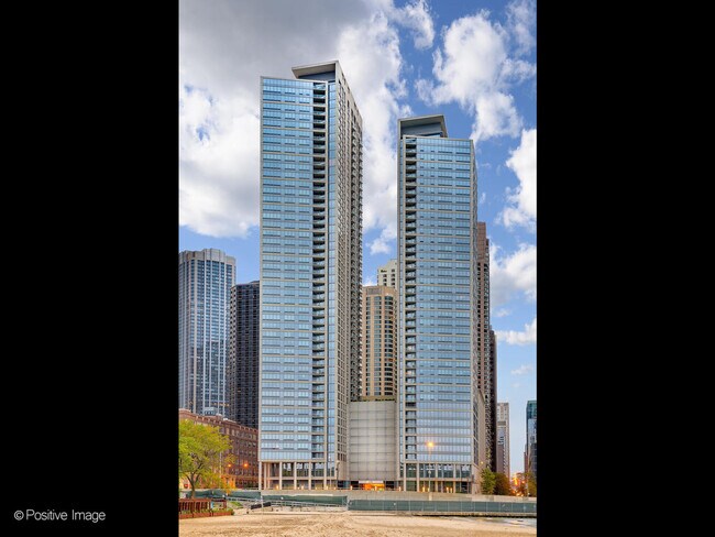 Primary Photo - 600 N Lake Shore Dr