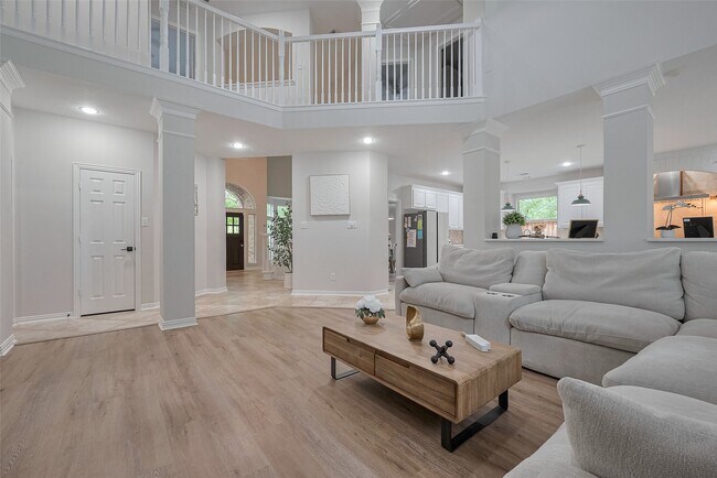 Building Photo - 66 Marquise Oaks Pl