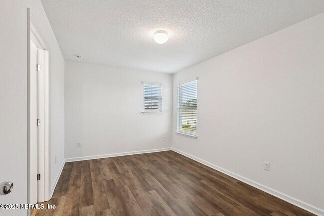 Building Photo - 134 River Mist Dr