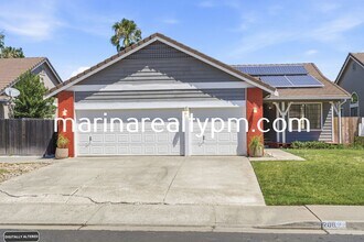 Building Photo - Home Sweet home-Beautiful remolded 3 bedroom 2 bathroom
