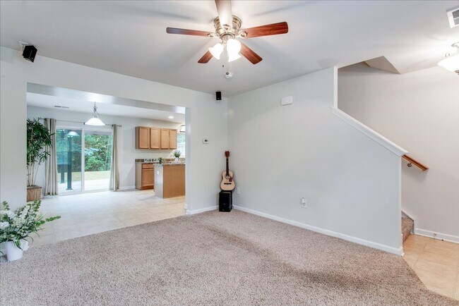 Building Photo - 118 Emma Rose Ct