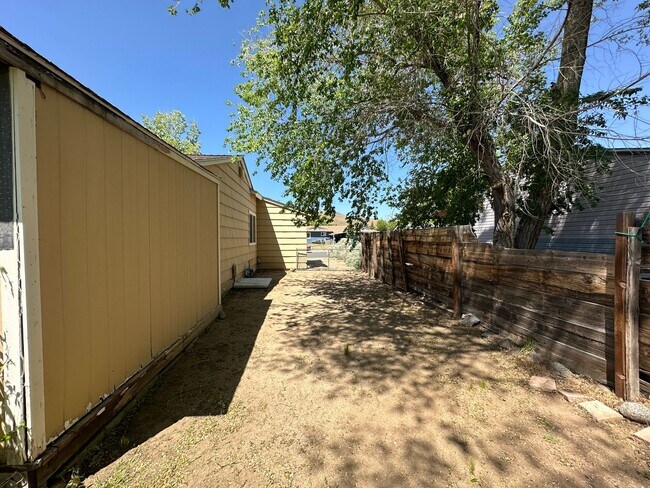 Building Photo - Adorable 3 bedroom home in Raleigh Heights