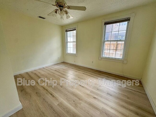 Building Photo - 43 Aegean Ave