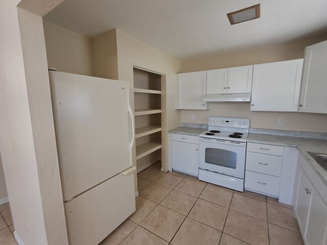 Building Photo - 1837 S Markley Ct