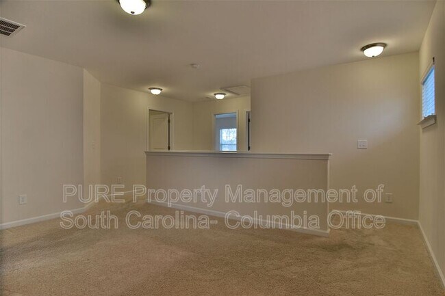 Building Photo - 207 Eagle Park Dr