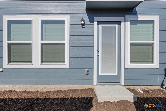 Building Photo - 12811 Village Spun Plz